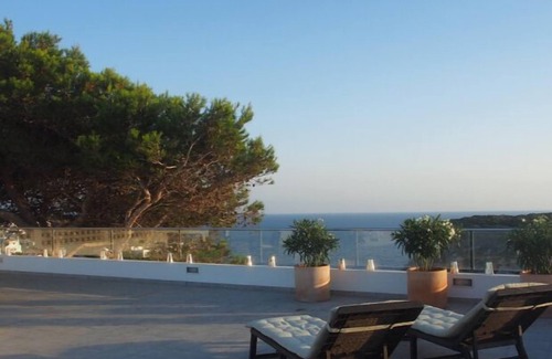 Cala en Porter Villa | 6-bedroom villa for up to 8/9 people
