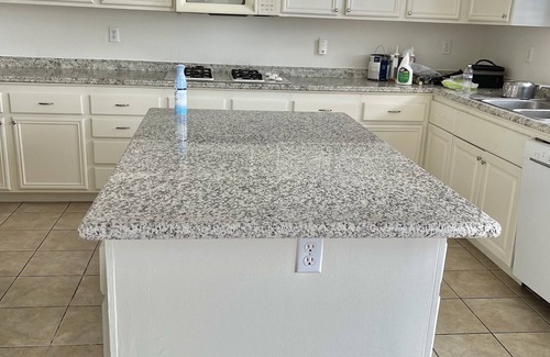 Mira Loma House | 6- bedroomhouse with Mountain View