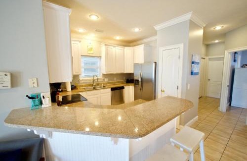 Laguna Beach Estates House | 6 BR-Seaside Cotton-Heated Pool-Game Room with Pool Table