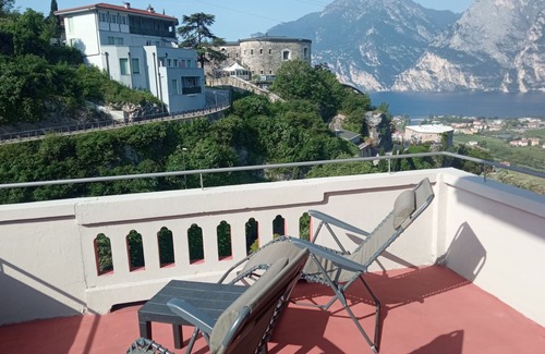 Torbole sul Garda Villa | 6 - Double with large balcony overlooking Lake Torbole