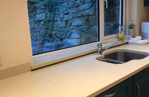 Galway City Centre House | 6 Eyre Square Lane