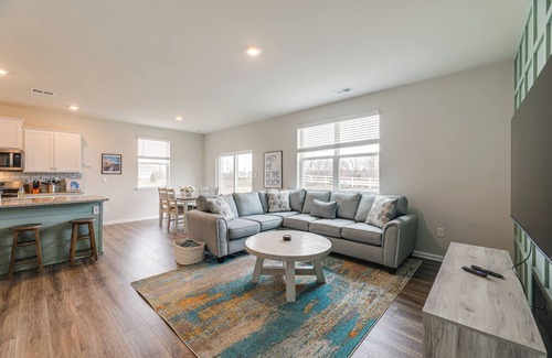 Millville House | 6 Mi to Bethany Beach: Family Home w/Pool Access!