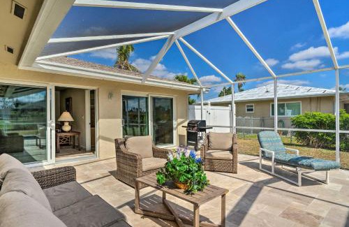 Fort Myers House | 6 Mi to Dtwn Cape Coral Home with Spacious Lanai!