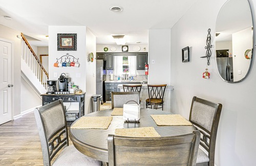 Clarksville House | 6 Mi to Dtwn: Dog-Friendly Clarksville Home!