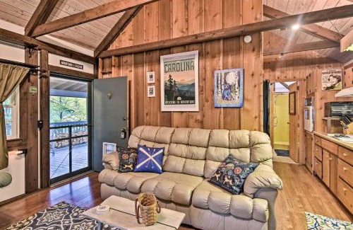 Linville House | 6 Mi to Grandfather Mountain Park Cottage with Deck