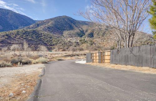 Frazier Park Apartment | 6 Mi to Hiking Apartment in Frazier Park