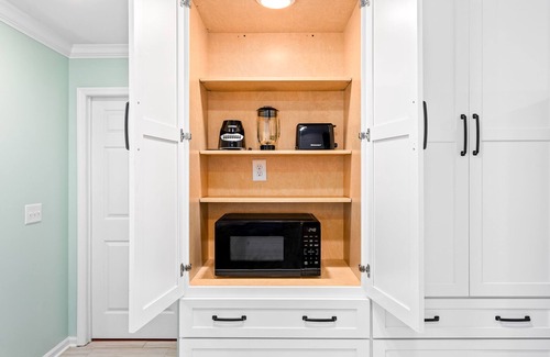 Opelika House | 6 miles to Campus 4 to RTJ 1.5 to DT Opelika
