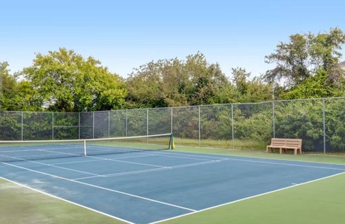 Bethany Breeze House | 6 Minutes to Bethany Beach! Spacious, clean and well stocked 4B Townhome