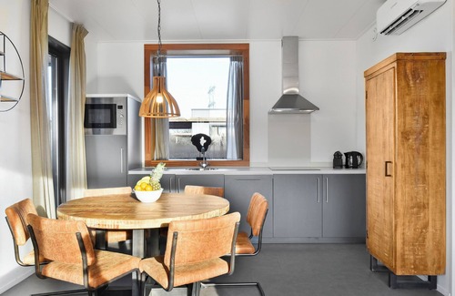 Hoge Hexel Ski Chalet | 6-person bungalow in the holiday park Landal Sallandse Heuvelrug