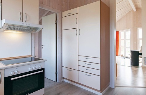 Lensterstrand House | 6 person holiday home in GROEMITZ