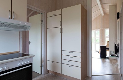 Lensterstrand House | 6 person holiday home in GROEMITZ