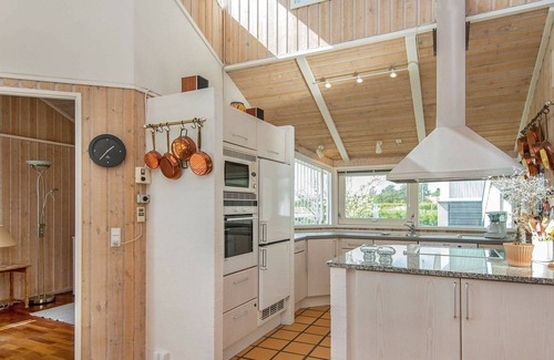 Vibæk Strand House | 6 person holiday home in Ebeltoft