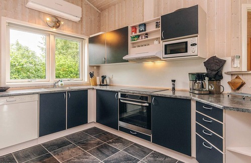 Helberskov Strand House | 6 person holiday home in Hadsund