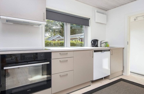 Grønninghoved Strand House | 6 person holiday home in Sjølund-By Traum