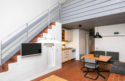 Brovst Apartment | 6 person holiday home in Brovst-By Traum