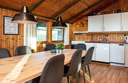 Skødshoved Strand House | 6 person holiday home in Knebel-By Traum