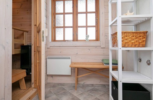 Trans House | 6 person holiday home in Lemvig