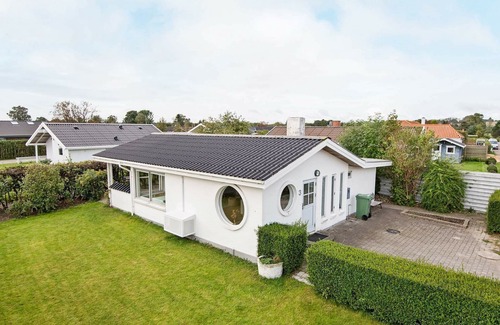 Beder Malling House | 6 person holiday home in Malling