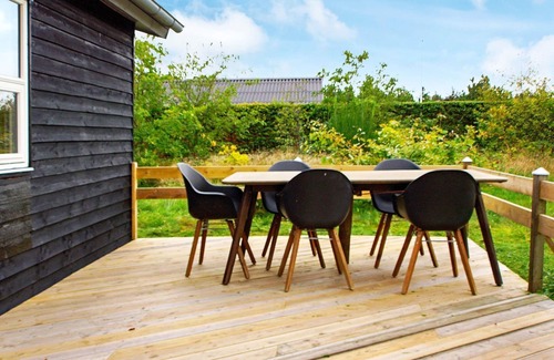 Ringkøbing-Skjern Municipality House | 6 person holiday home in Skjern
