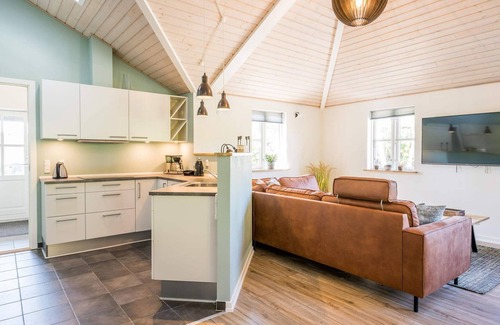 Henne Strand House | 6 person holiday home in Henne
