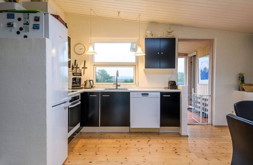Henne Strand House | 6 person holiday home in Henne