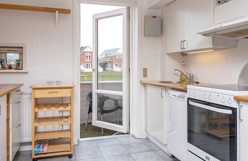 Sønderstrand Apartment | 6 person holiday home in Rømø