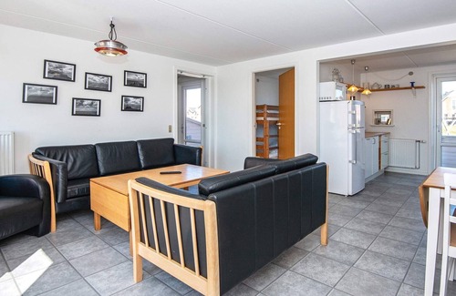 Sønderstrand Apartment | 6 person holiday home in Rømø