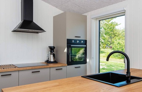 Ronde House | 6 person holiday home in Rønde-By Traum