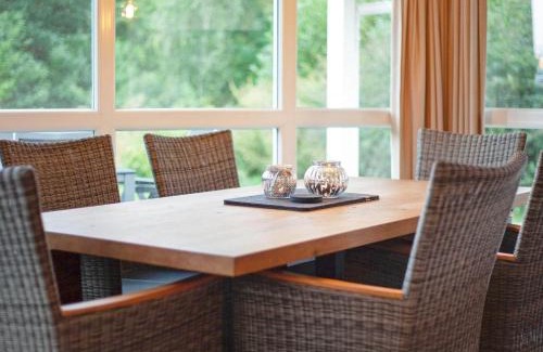Lensterstrand House | 6 person holiday home in GROEMITZ
