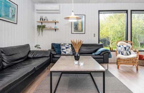 Skaven Strand House | 6 person holiday home in Tarm-By Traum