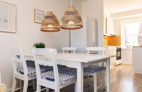 Borre Apartment | 6 person holiday home on a holiday park in Borre