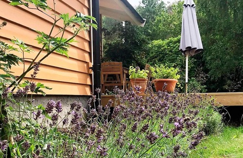 Vastra Gotaland House | 6 person holiday home in ASKERÖN