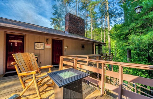 Wiley House | #6 - Quaint Suite - Waterfall Access - Near Tallulah Gorge