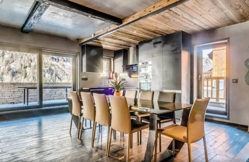 Les Brevieres Ski Chalet | 6-room chalet for 12 people