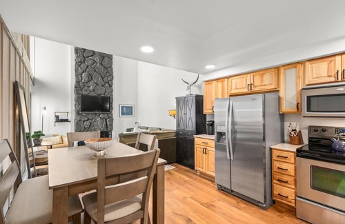 Snowmass Village Condo | 60 Fall Lane Sonnenblick #3 4 Bedroom Townhouse by RedAwning