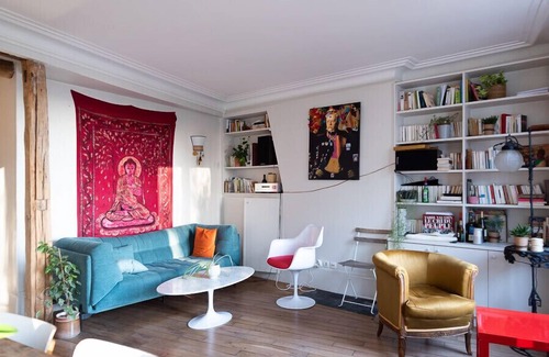 Belleville Apartment | 60 m² bright with a superb view on all Paris