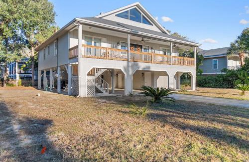 North Litchfield Beach House | 600 Steps Second Row