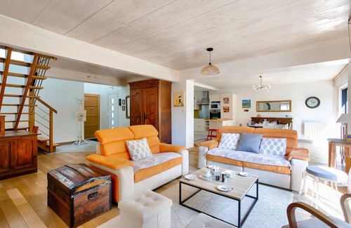 Saint-Briac-sur-Mer House | 600m from the beach, garden, house for 10