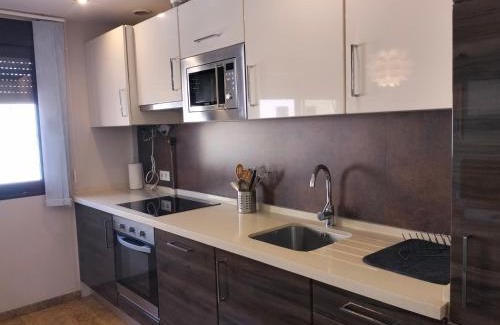 Valdeolleros Apartment | 601 Moderno y Amplio apartamento en Valdeolleros