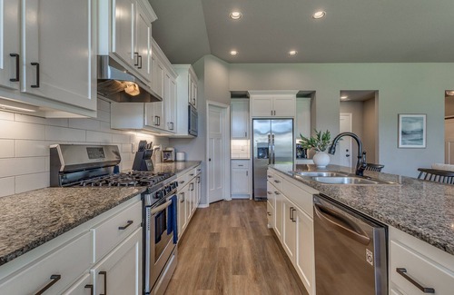 Broken Arrow House | 6017 Cozy Corner - Great Location!