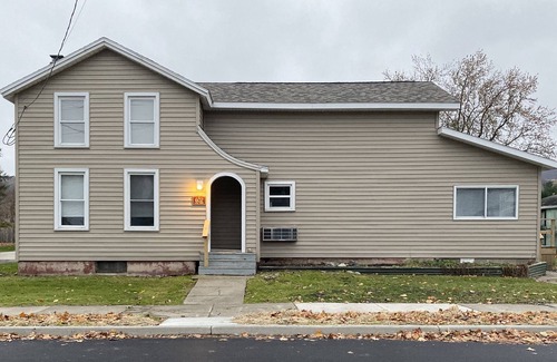 Watkins Glen House | 602 Magee Street, Watkins Glen, NY