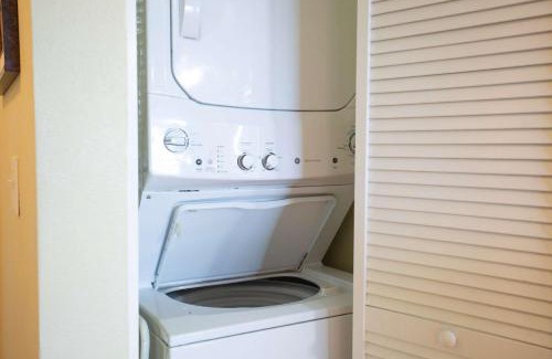 Madeira Beach House | 607 - Madeira Bay Resort