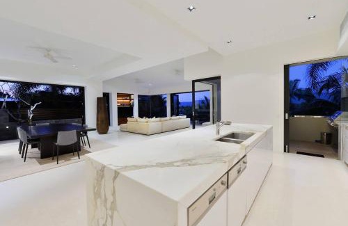 Port Douglas Villa | 61 Murphy Street—A Poolside Villa for Four