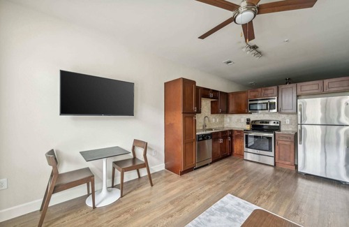 Southwest Raleigh Apartment | #613 - Kasa at Berkshire Village District Raleigh