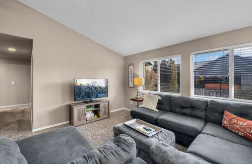 Southwest Bend House | 61366 Stardrift Dr