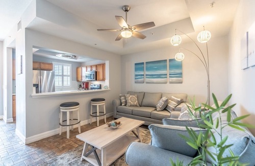 Ruskin House | 617 Little Harbor