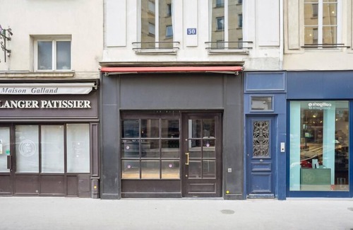 Saint-Thomas-d'Aquin Apartment | 617 Suite Bac - Superb apartment in Paris