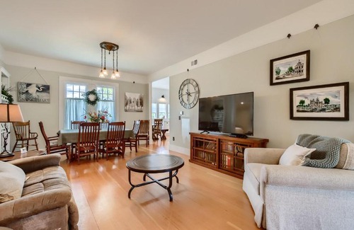 Castle Rock House | 620 2nd St