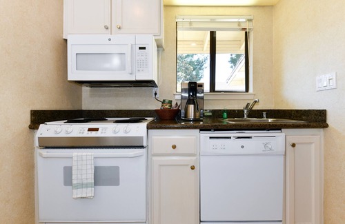Napa Condo | 656 S At Silverado 1 Bedroom Condo by RedAwning
