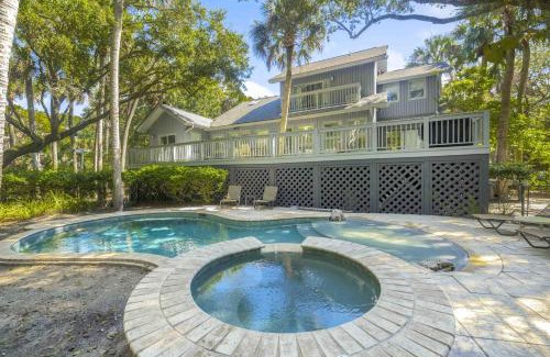Vanderhorst Plantation House | 67 Forestay Court by Akers Ellis Rentals